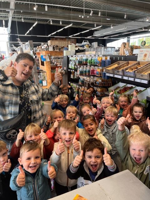 Op bezoek in de dierenwinkel